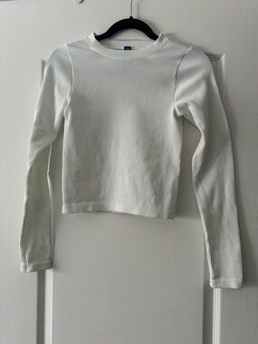 Old Navy Cream Ribbed Crewneck Long Sleeve Top